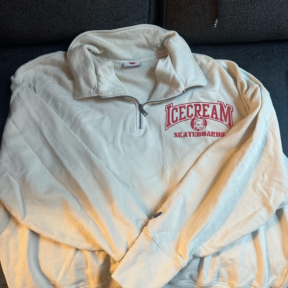 Icecream Skateboards White Pullover - Picture 1 of 1